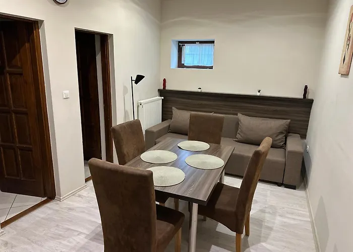 아파트 Partapartman 귤러